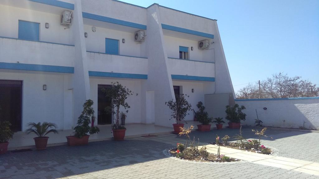 B&B Trullo Di Mare Torricella  Bagian luar foto